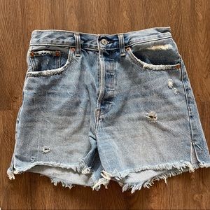 Abercrombie & Fitch high Rise 4” Jean Shorts